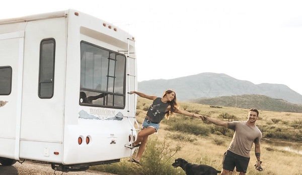 Young, Wild and Full-Time RVing: Shelby and Adam